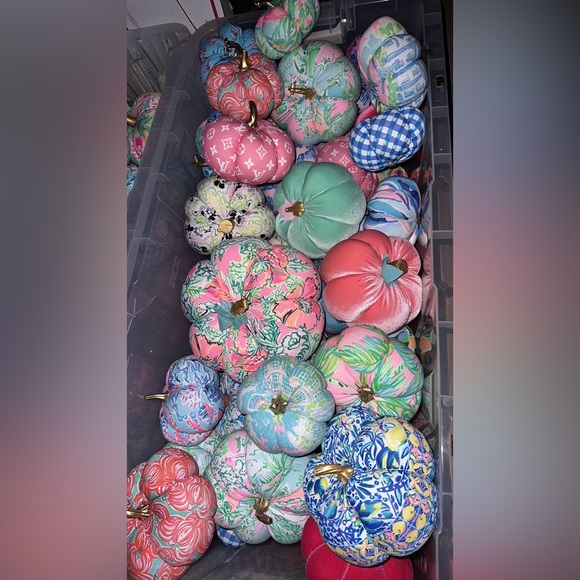 Meet your Posher purposefully pink - Picture 16 of 16